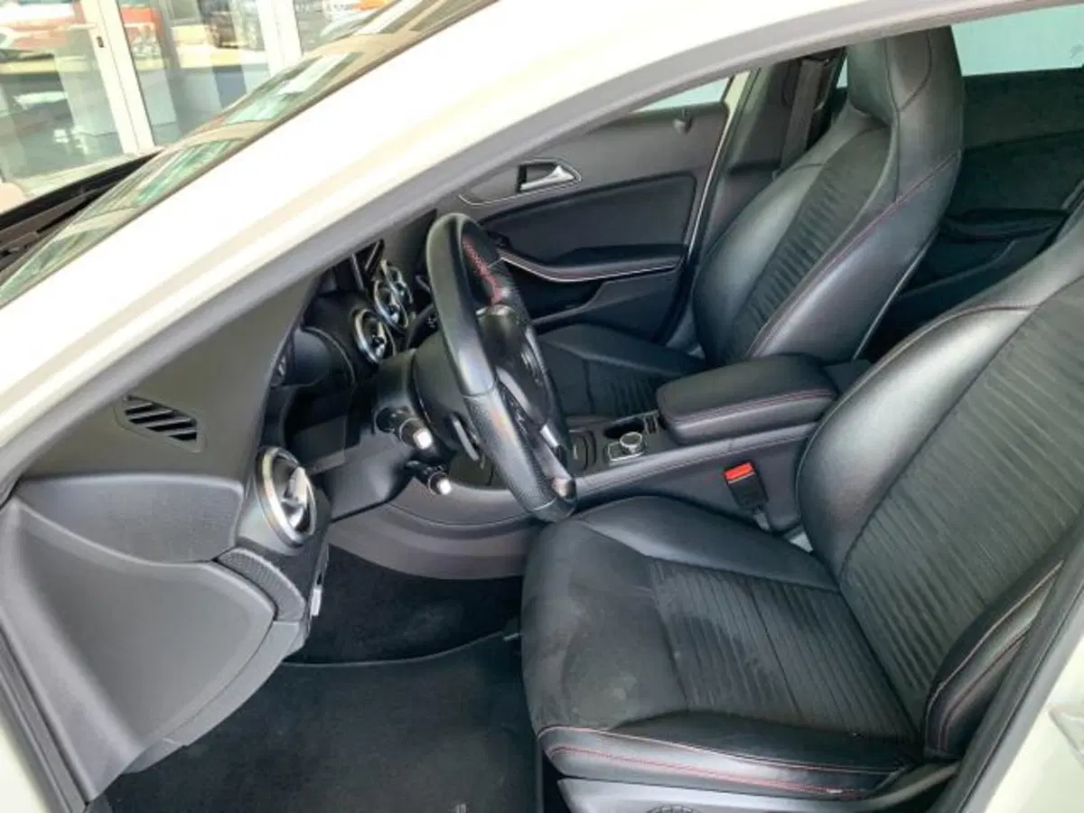 Mercedes-Benz Classe A usata a Trieste (11)
