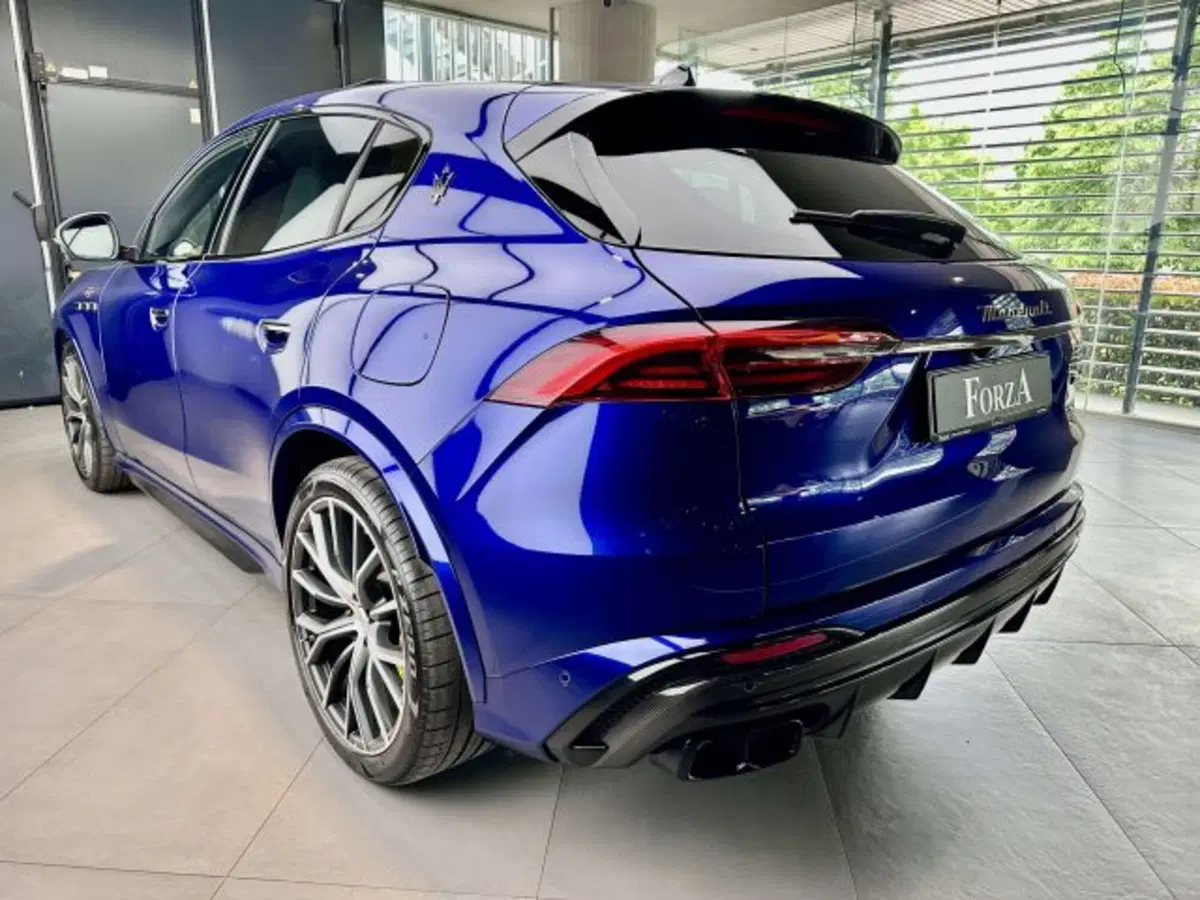 Maserati Grecale usata a Torino (8)