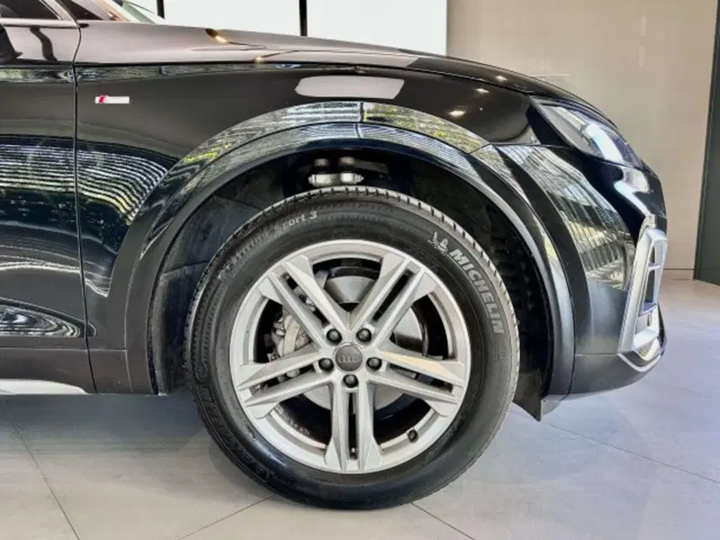 Audi Q5 Sportback usata a Torino (4)