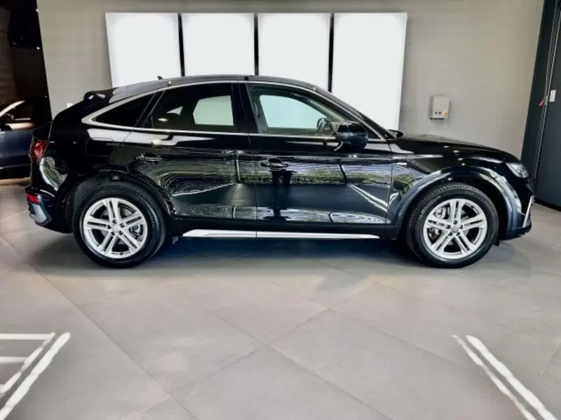 Audi Q5 Sportback usata a Torino (5)
