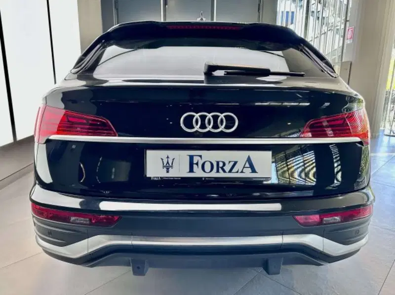 Audi Q5 Sportback usata a Torino (7)