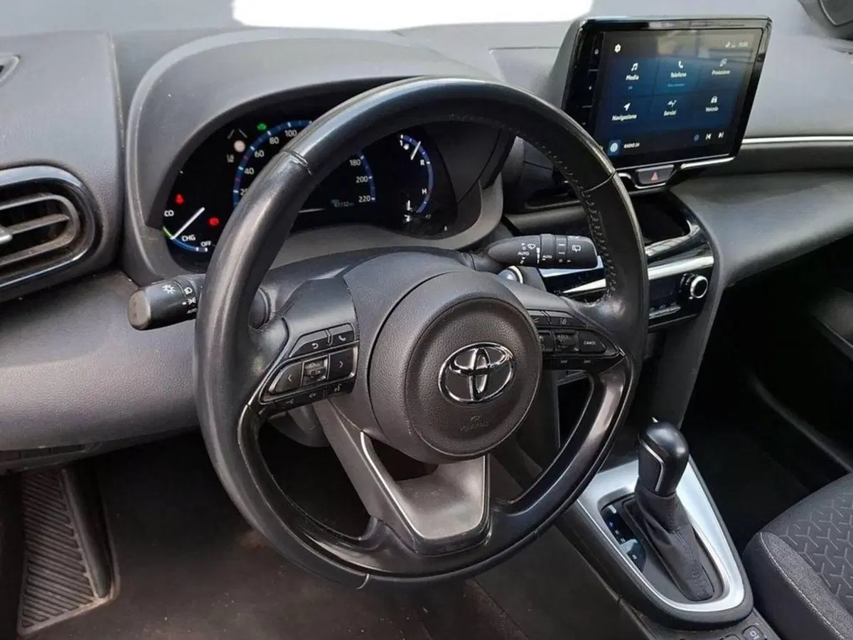 Toyota Yaris Cross usata a Torino (13)
