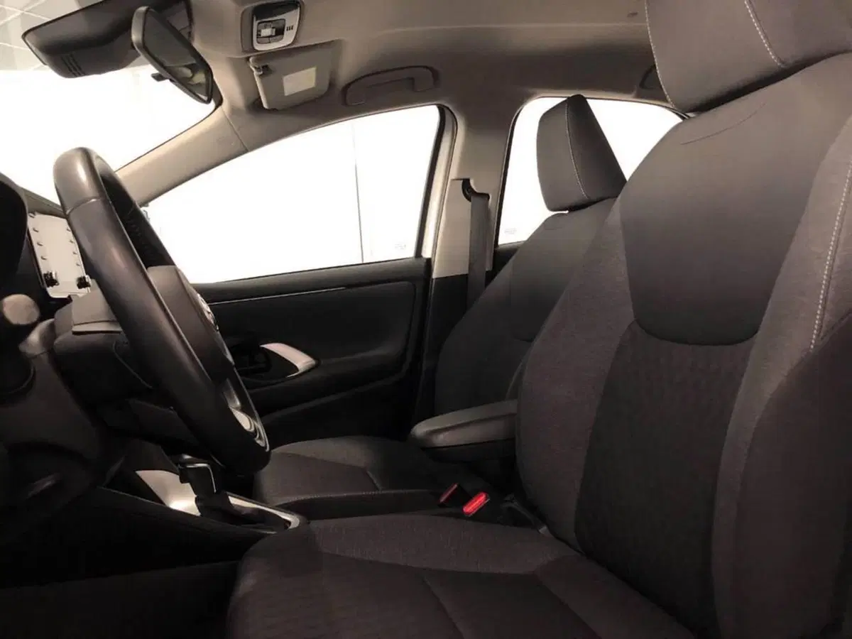 Toyota Yaris Cross usata a Torino (13)