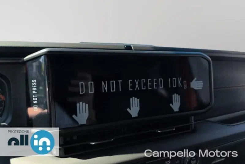 Jeep Wrangler Unlimited nuova a Venezia (10)