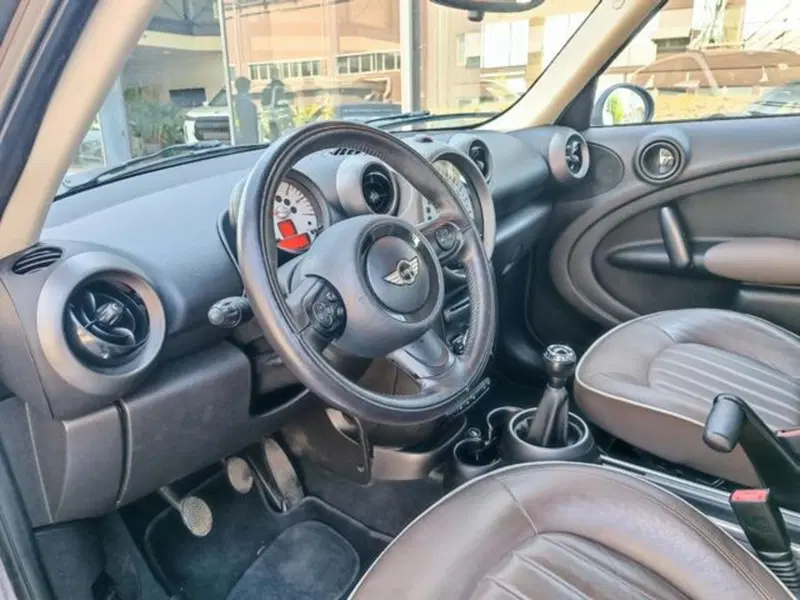 MINI Mini Countryman usata a Pisa (3)