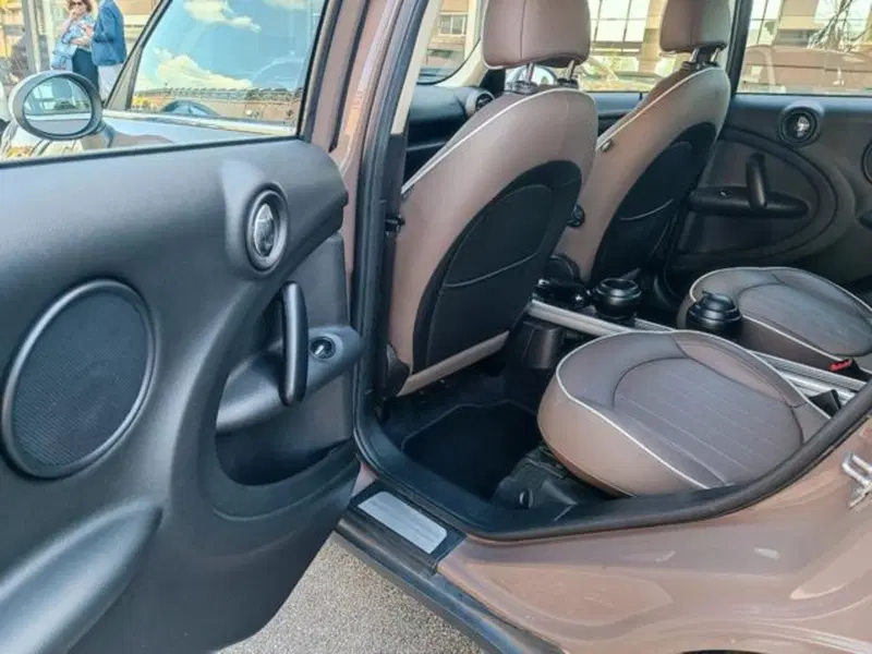 MINI Mini Countryman usata a Pisa (6)