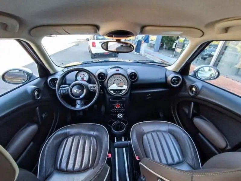 MINI Mini Countryman usata a Pisa (7)
