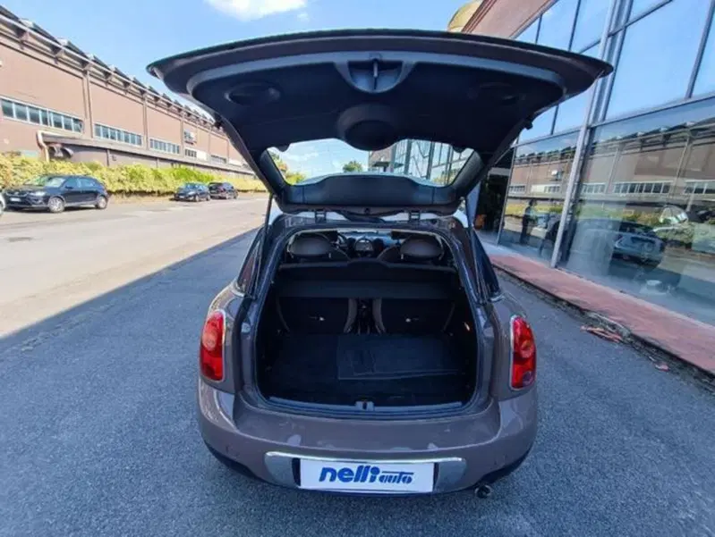 MINI Mini Countryman usata a Pisa (8)