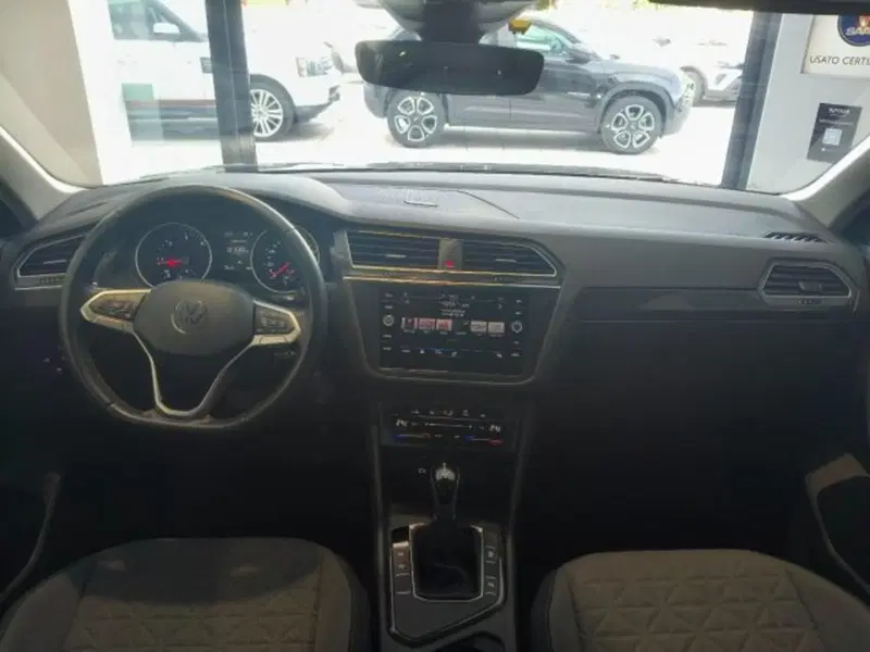 Volkswagen Tiguan usata a Firenze (11)