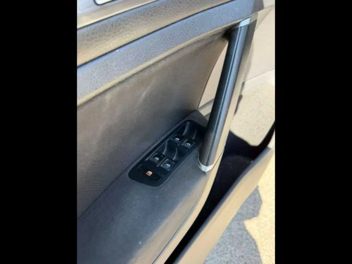Volkswagen Golf Variant usata a Caltanissetta (13)