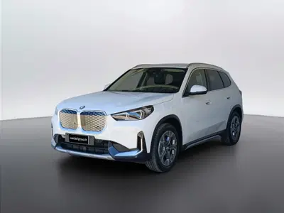 BMW X1 iX1 edrive 20 Limited Edition X-Line del 2026 usata a San Benedetto del Tronto