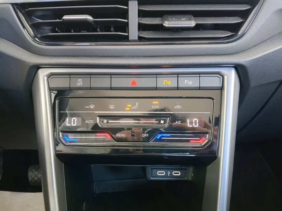 Volkswagen T-Roc usata a Ascoli Piceno (15)