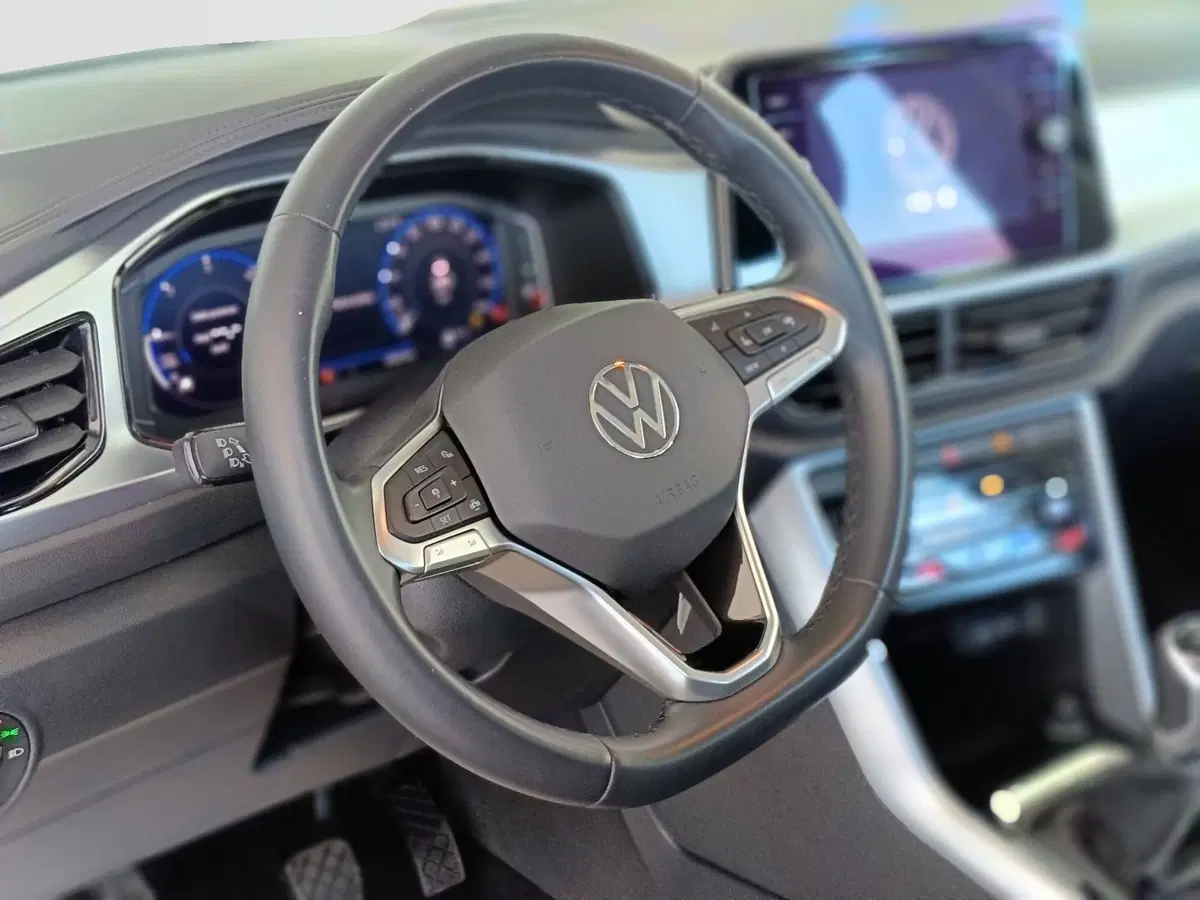 Volkswagen T-Roc usata a Ascoli Piceno (17)