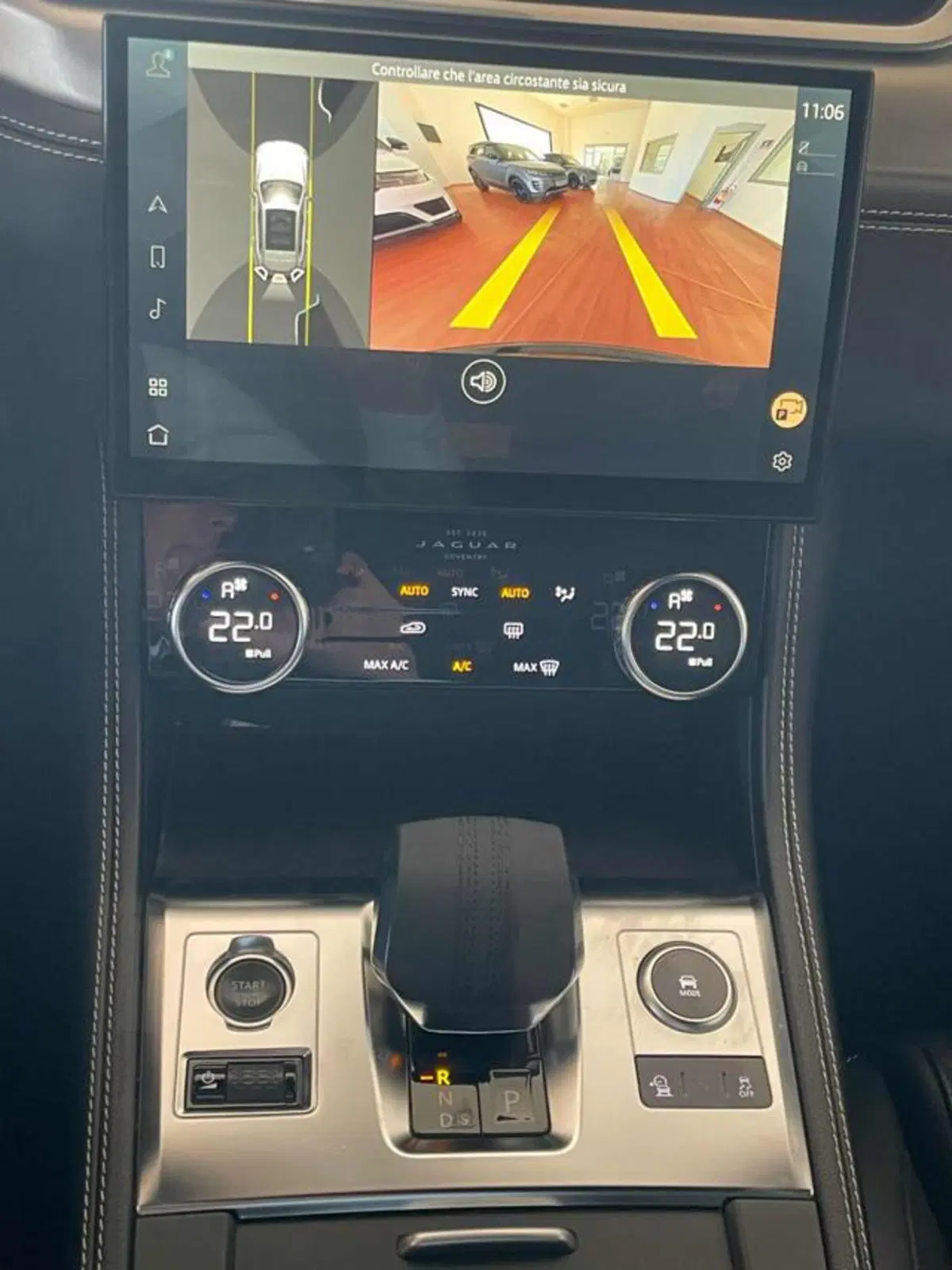 Jaguar F-Pace usata a Lucca (10)