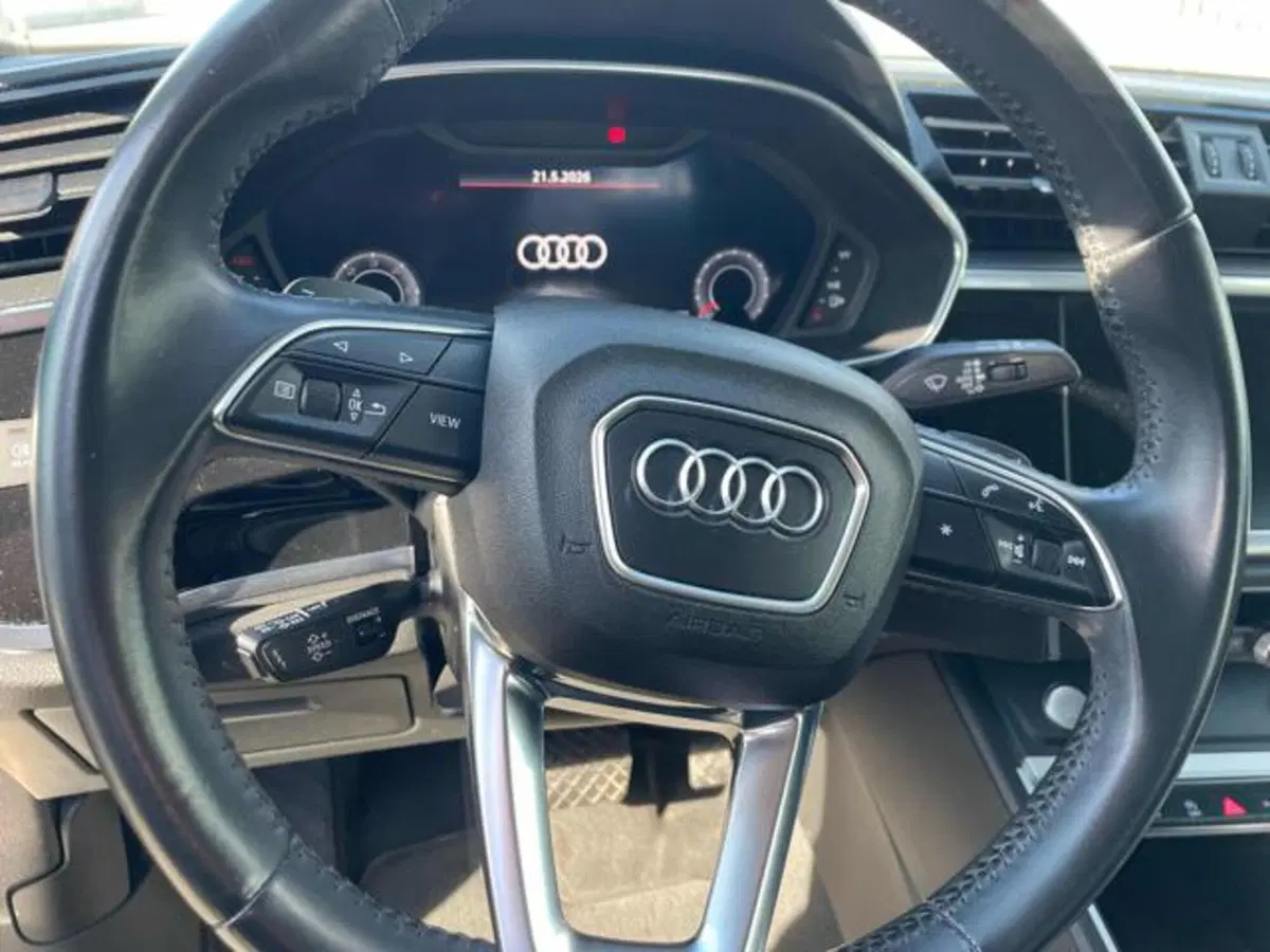 Audi Q3 Sportback usata a Lucca (6)