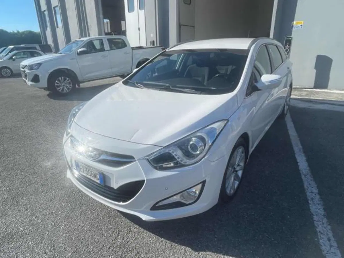 Hyundai i40 Station Wagon usata a Lucca (5)