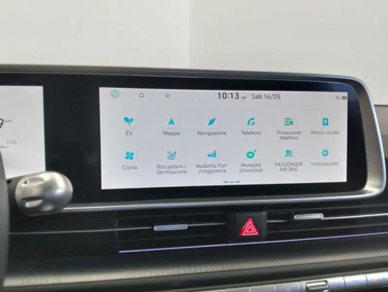 Hyundai Ioniq 5 usata a Como (10)
