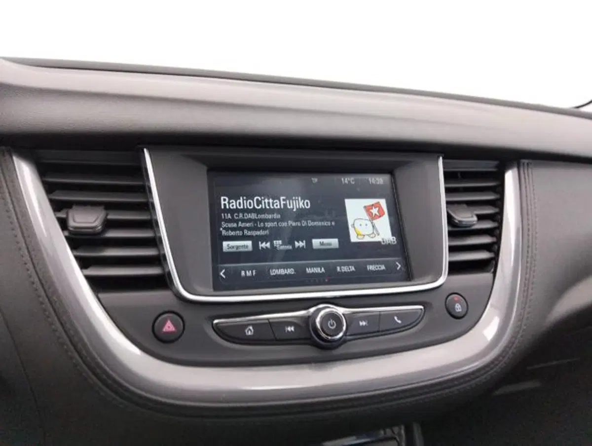 Opel Grandland X usata a Como (13)