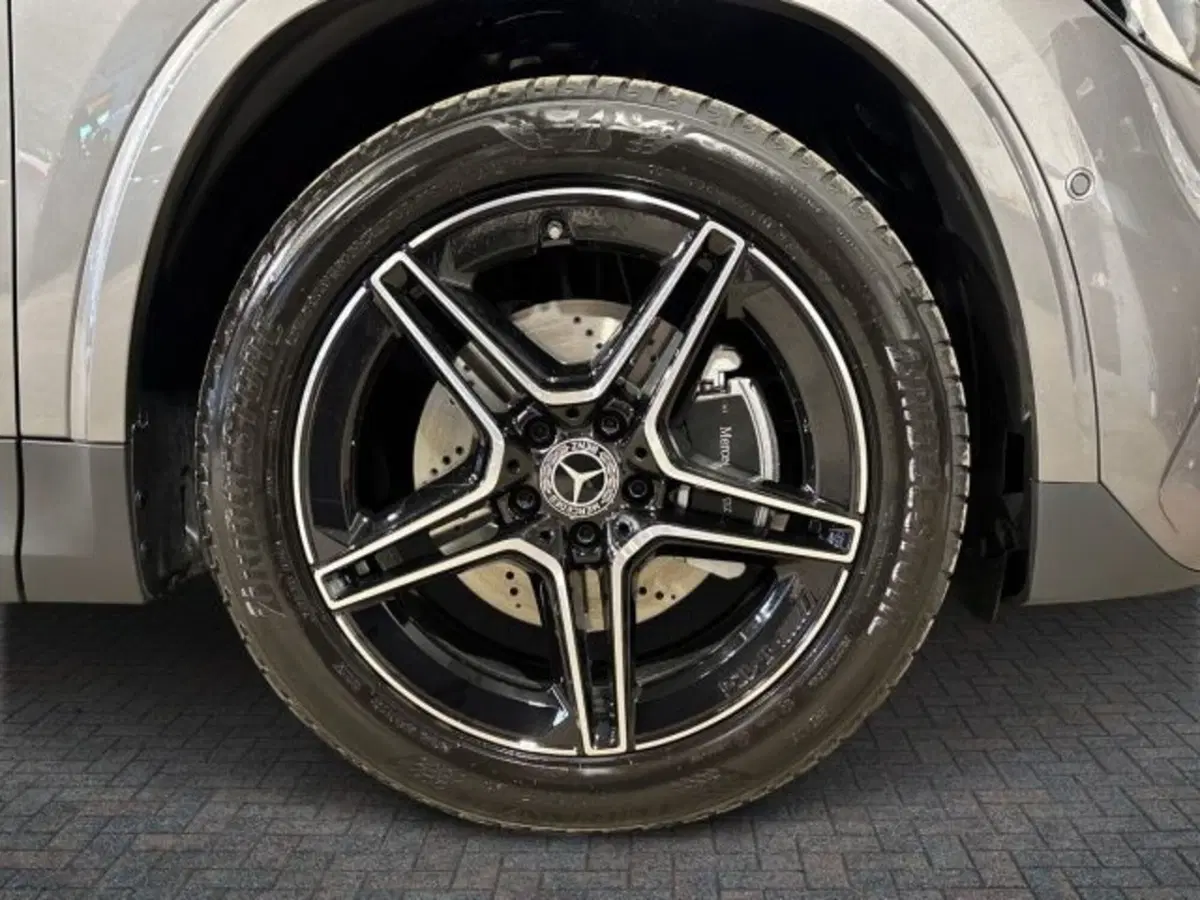 Mercedes-Benz GLA SUV nuova a Bologna (8)