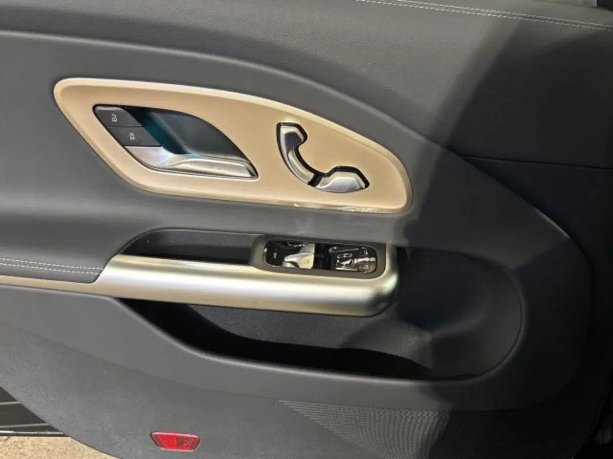 Mercedes-Benz CLA Shooting Brake nuova a Bologna (10)