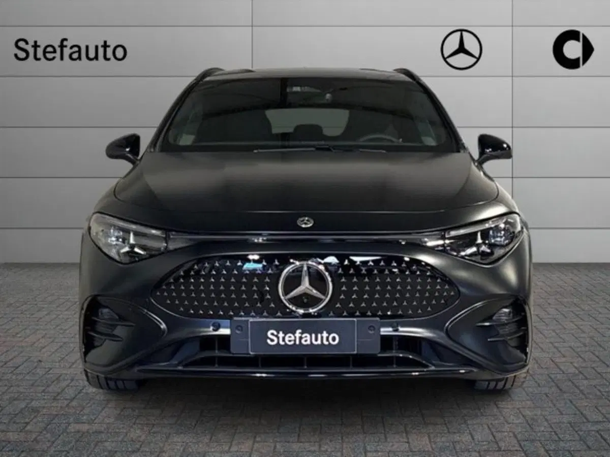 Mercedes-Benz CLA Shooting Brake nuova a Bologna (4)