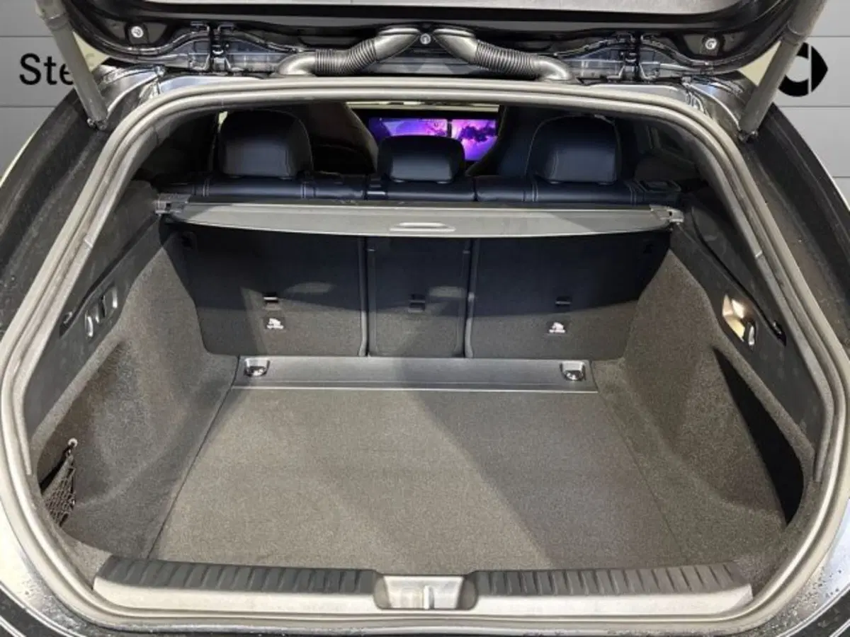 Mercedes-Benz CLA Shooting Brake nuova a Bologna (7)