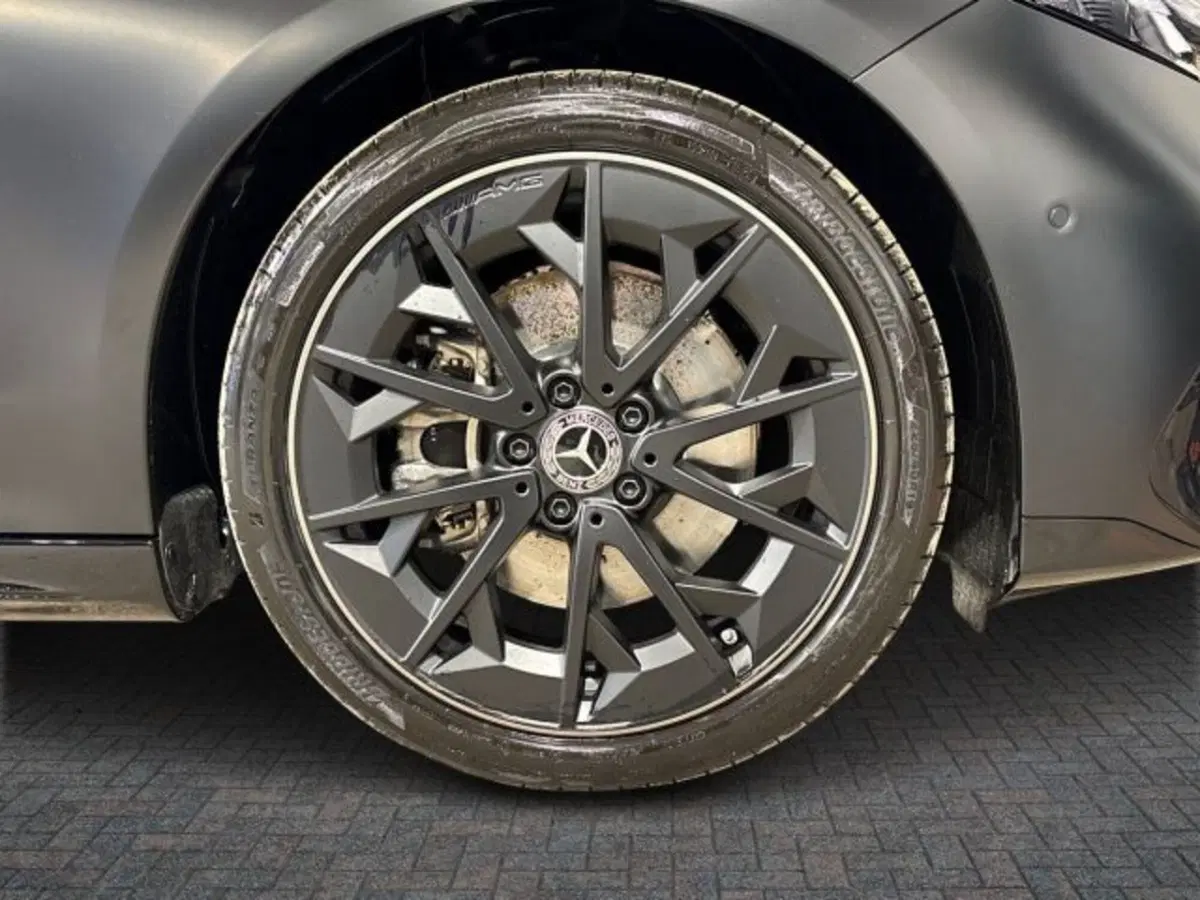 Mercedes-Benz CLA Shooting Brake nuova a Bologna (8)