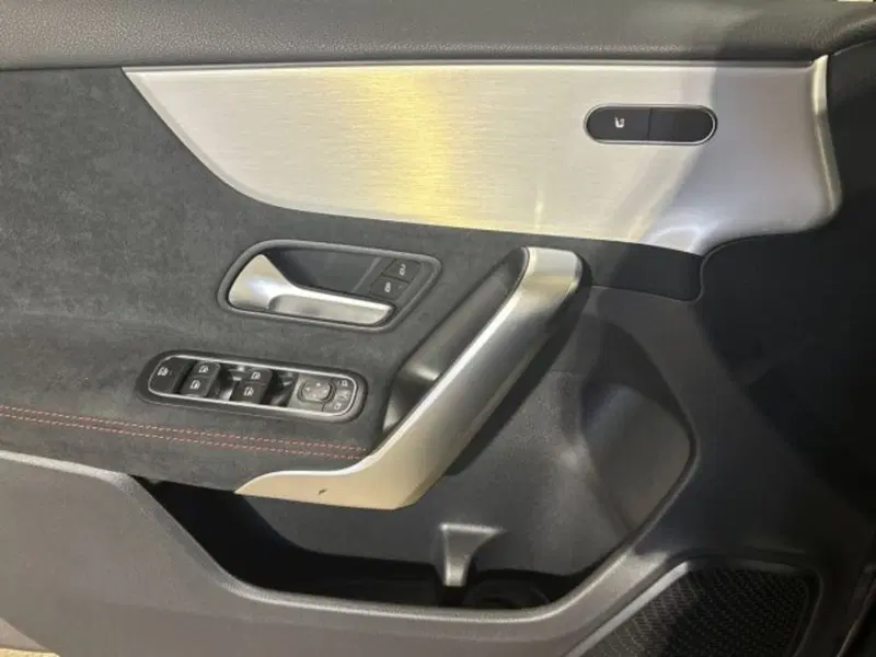 Mercedes-Benz Classe A nuova a Bologna (10)