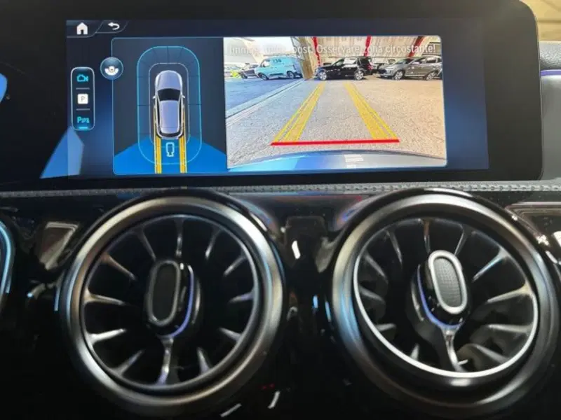 Mercedes-Benz Classe A nuova a Bologna (12)