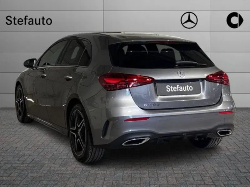 Mercedes-Benz Classe A nuova a Bologna (5)