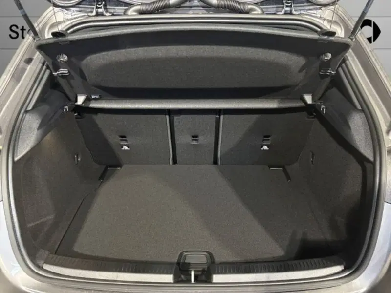 Mercedes-Benz Classe A nuova a Bologna (7)