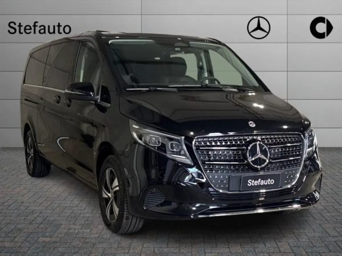 Mercedes-Benz Classe V nuova a Bologna