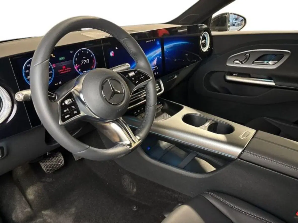 Mercedes-Benz CLA nuova a Bologna (11)