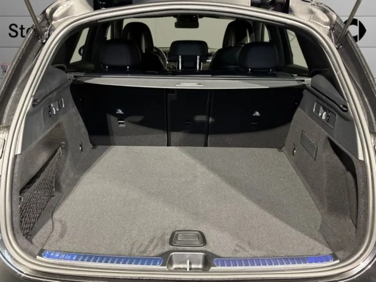 Mercedes-Benz GLC nuova a Bologna (7)