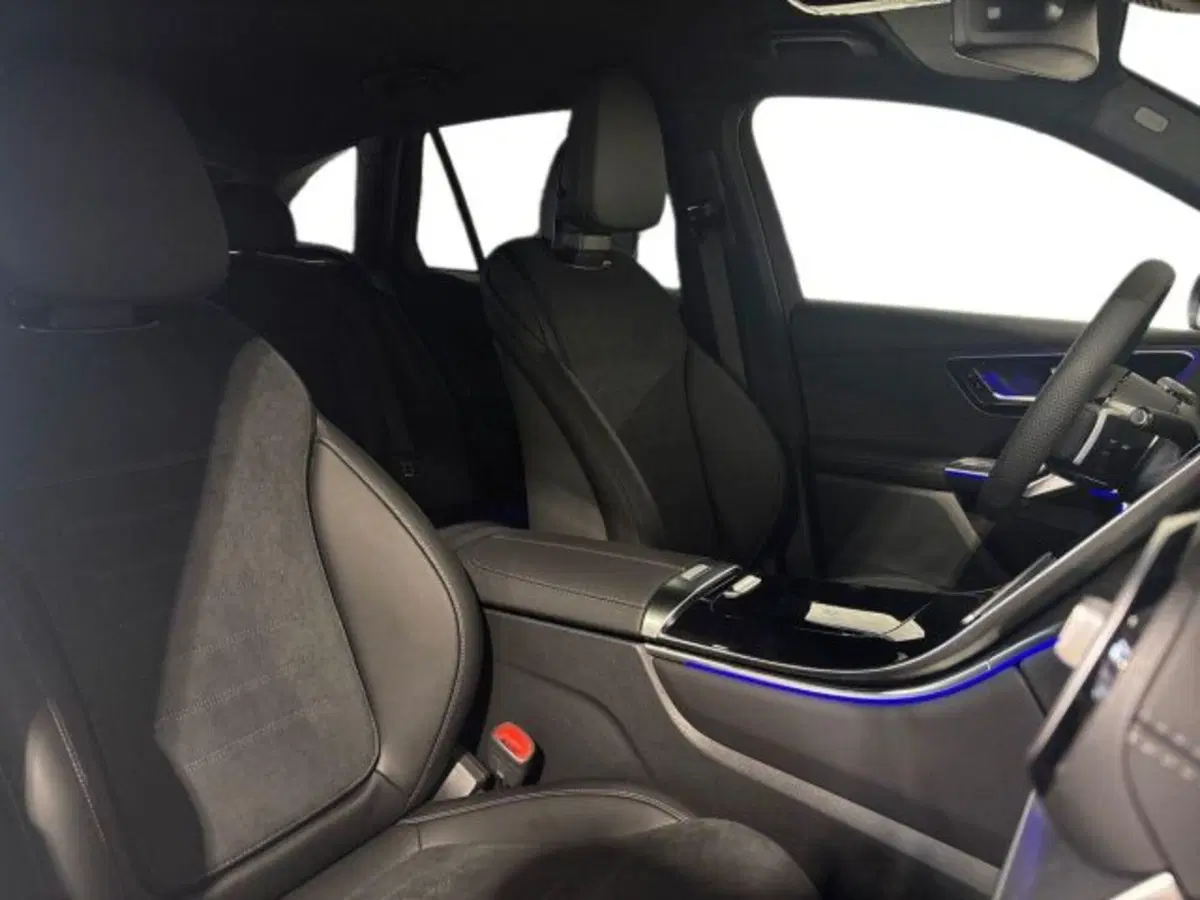 Mercedes-Benz GLC nuova a Bologna (16)