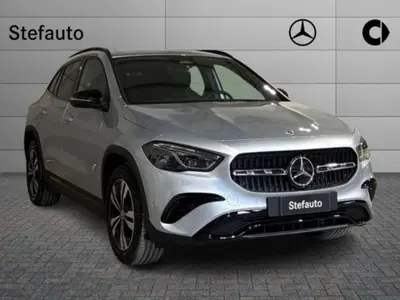 Mercedes-Benz GLA SUV 200 d Progressive Extra auto nuova a Bologna