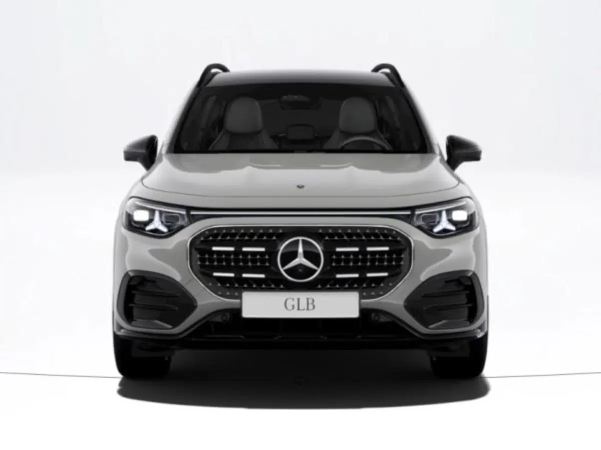 Mercedes-Benz GLB EQ nuova a Verona (3)