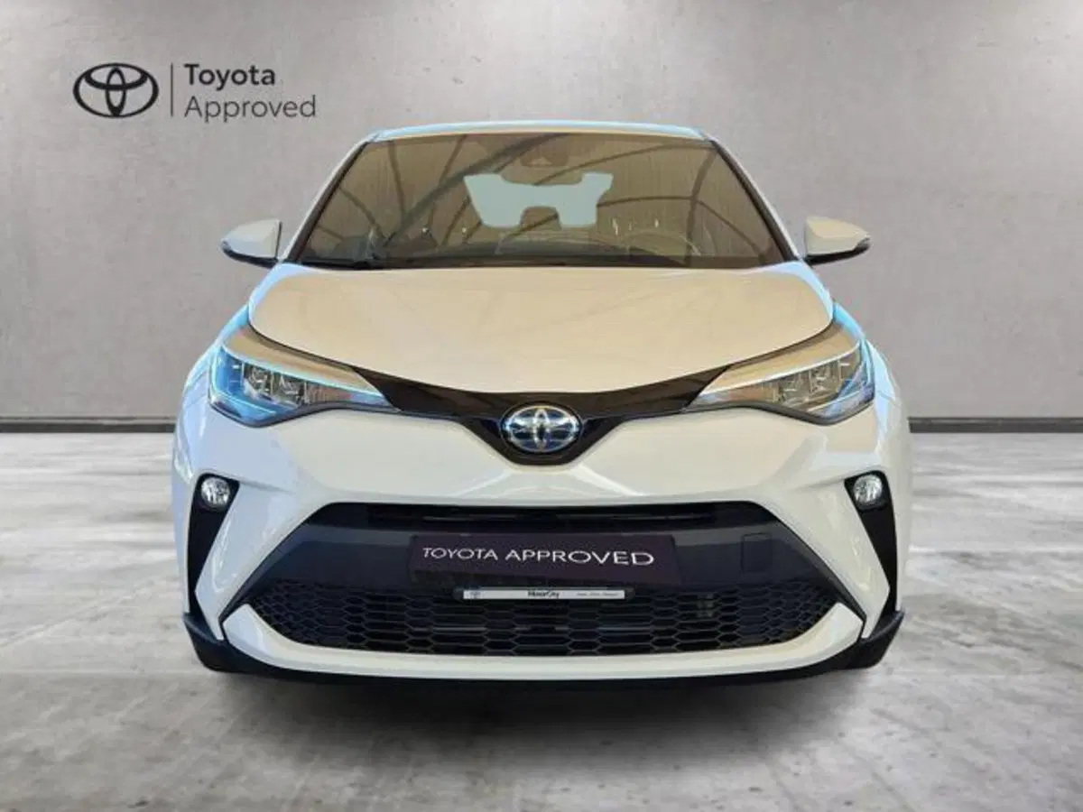 Toyota Toyota C-HR usata a Roma (13)
