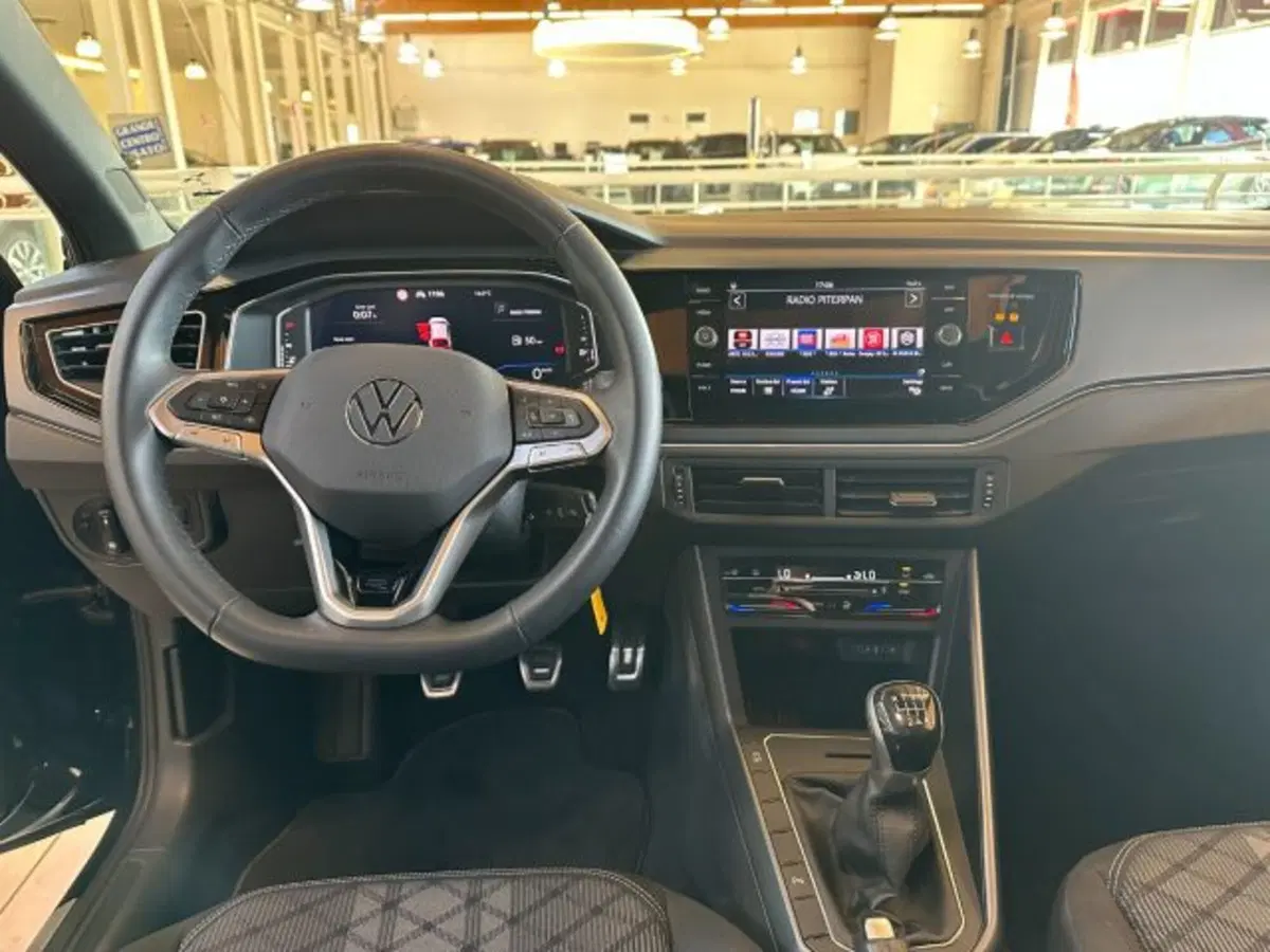 Volkswagen Taigo usata a Vicenza (10)