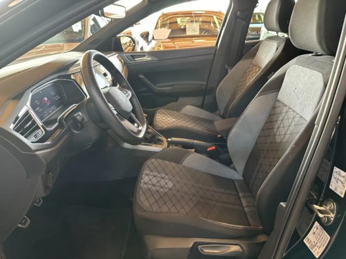 Volkswagen Taigo usata a Vicenza (8)