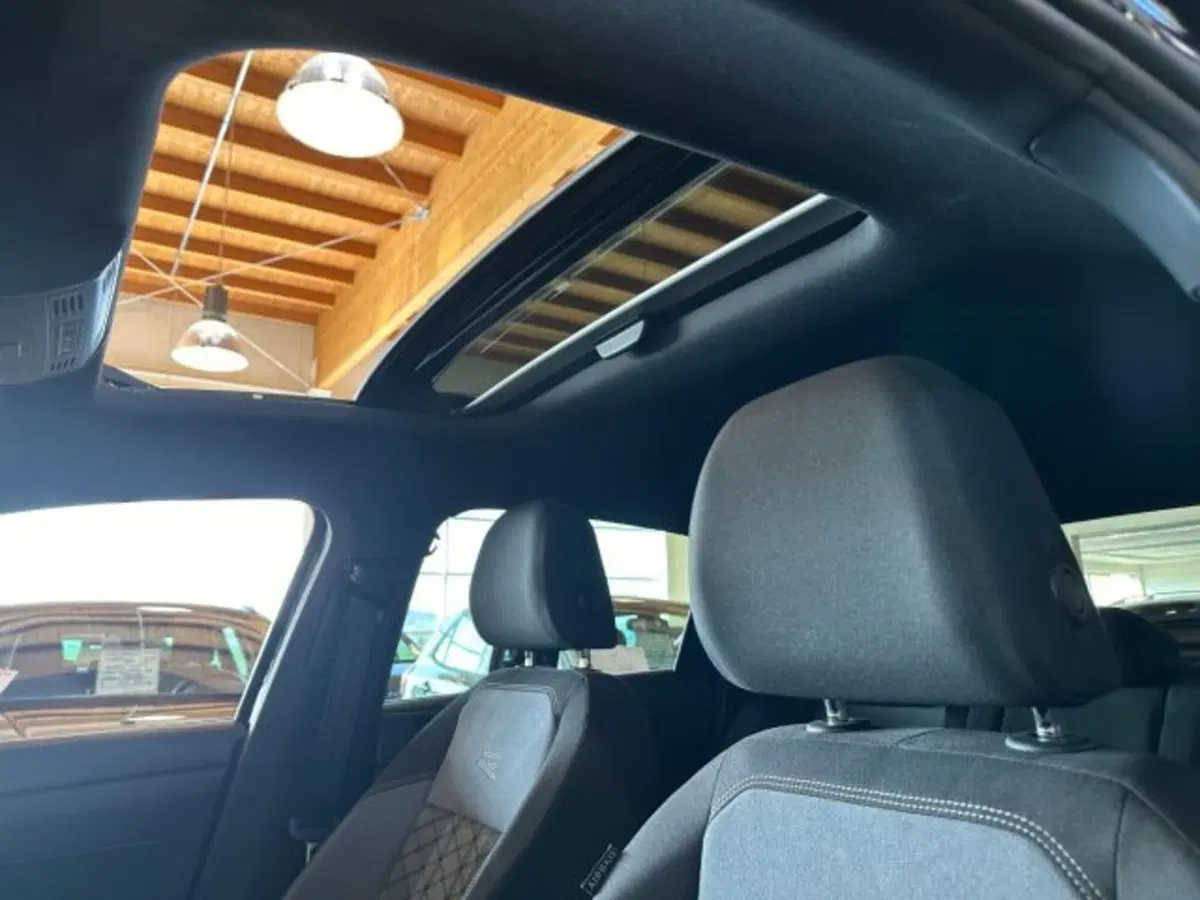 Volkswagen Taigo usata a Vicenza (9)