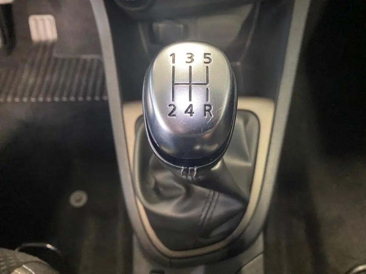 Renault Clio usata a Torino (12)