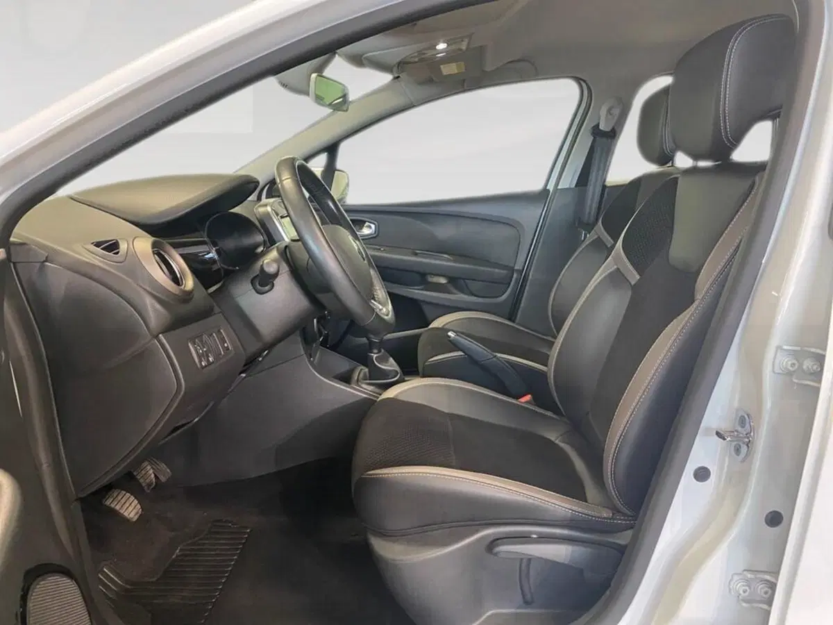 Renault Clio usata a Torino (7)