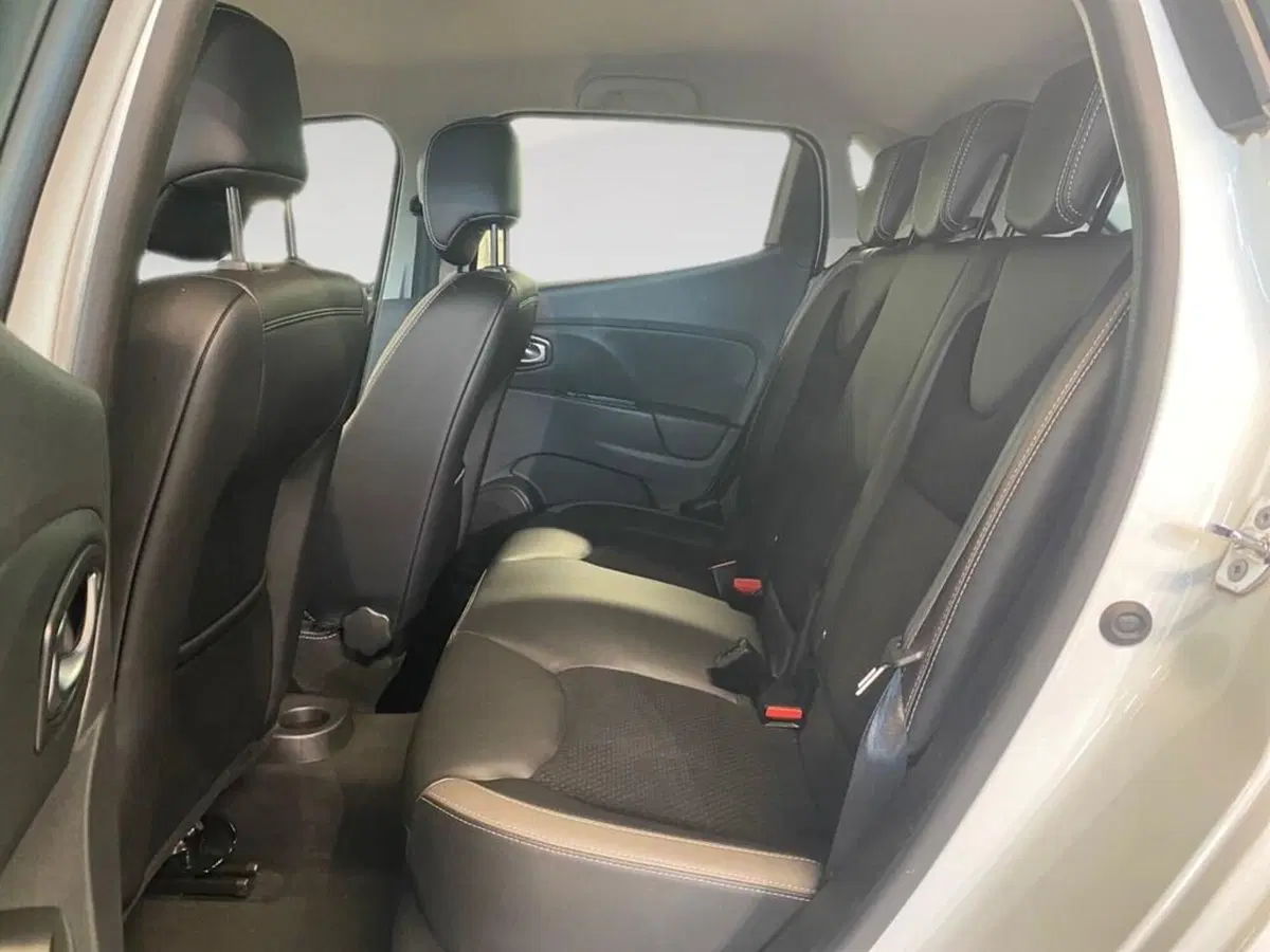 Renault Clio usata a Torino (8)