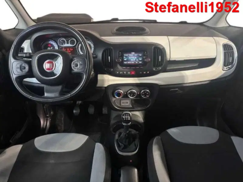Fiat 500L usata a Bologna (13)