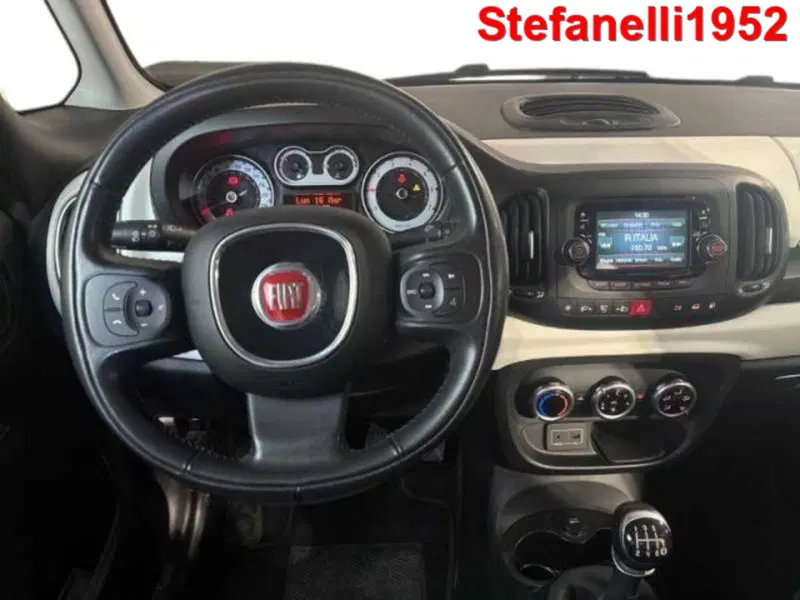 Fiat 500L usata a Bologna (14)