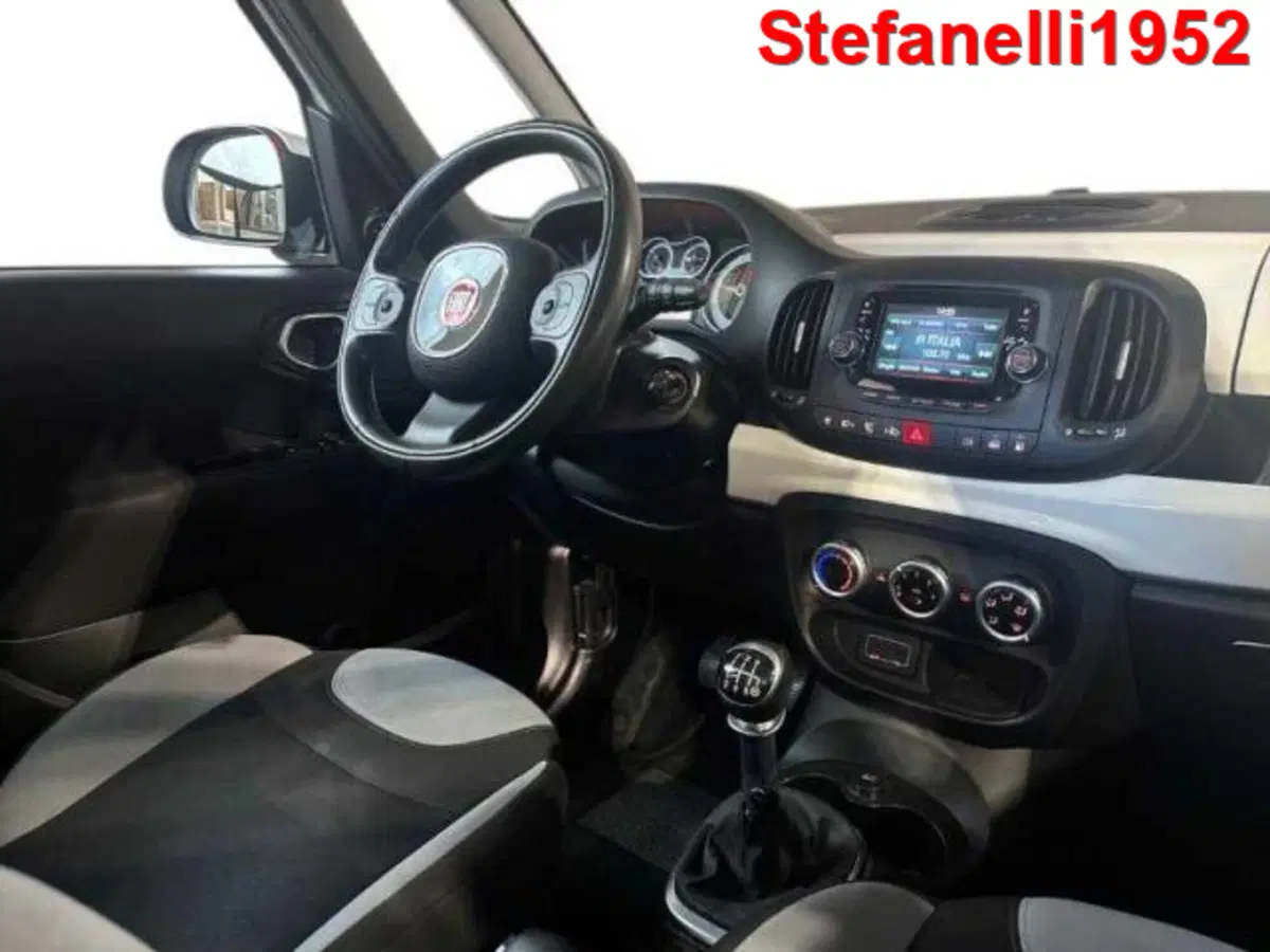 Fiat 500L usata a Bologna (15)