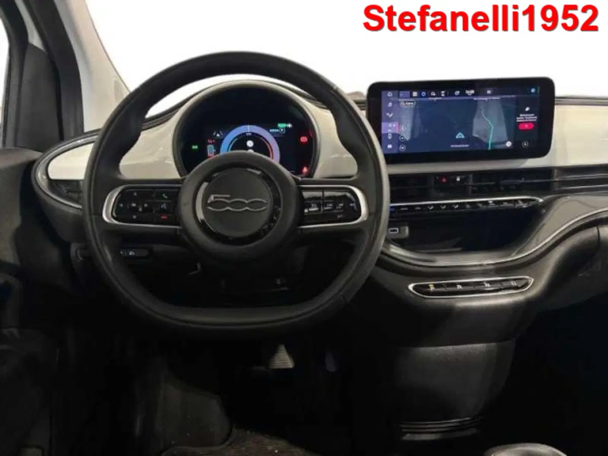 Fiat 500 Cabrio usata a Bologna (14)