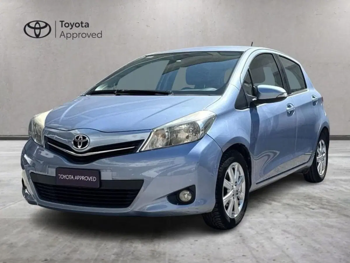 Toyota Yaris usata a Prato