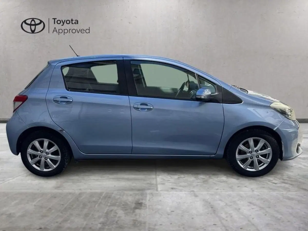 Toyota Yaris usata a Prato (5)